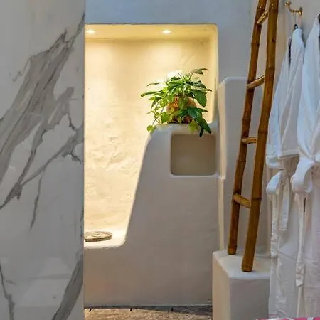 Villa Luxury Tropical In Historic Cartagena