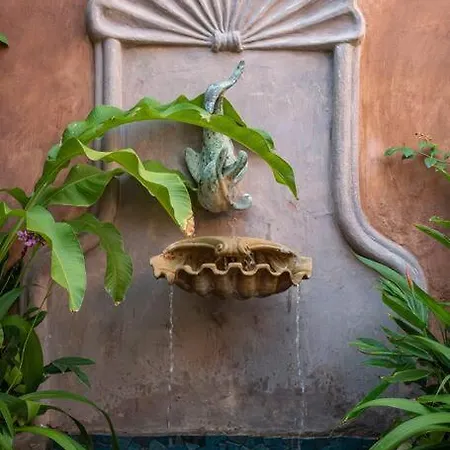 Villa Luxury Tropical In Historic *
